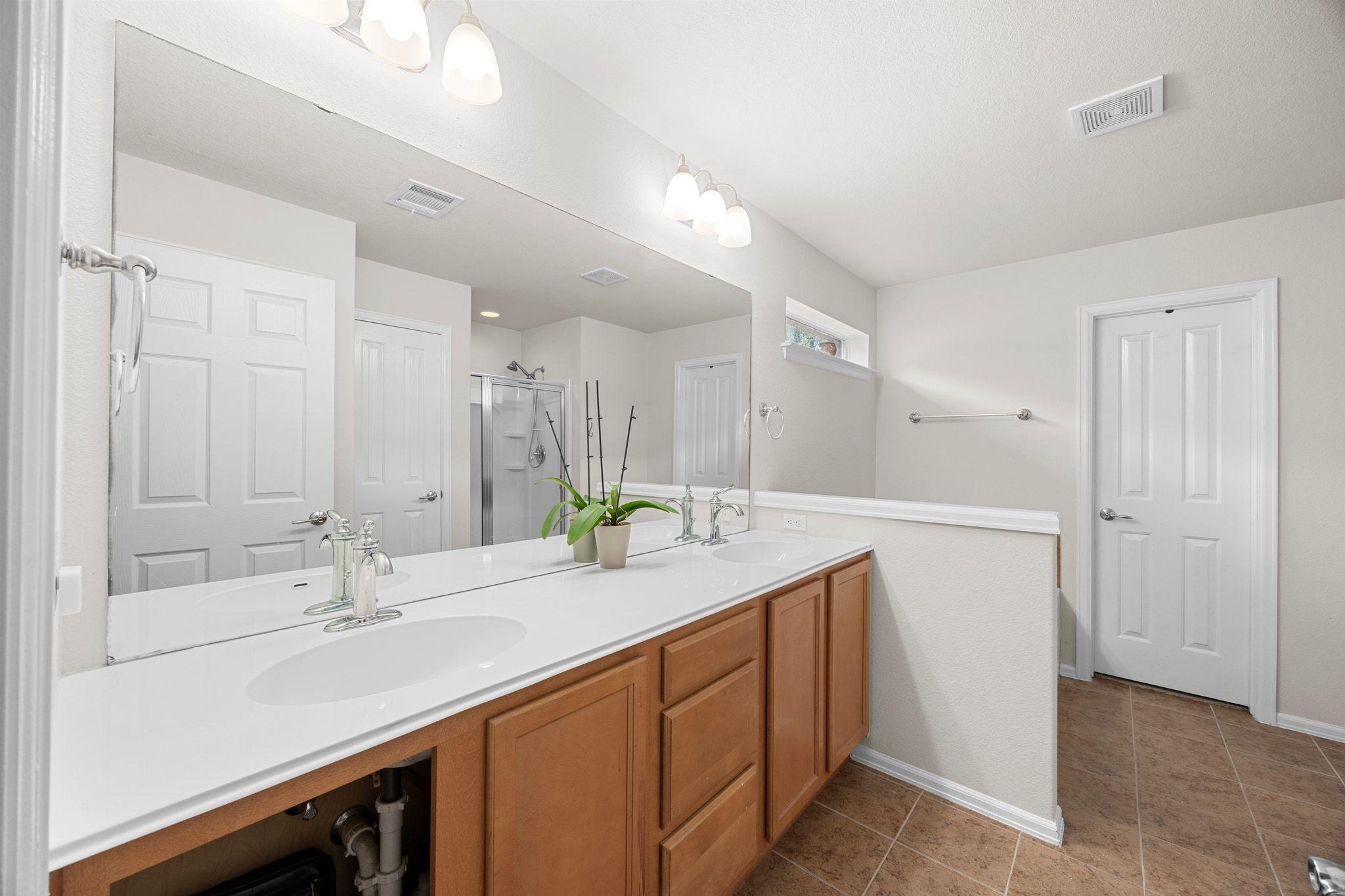 429 Moorhen Cove Leander TX 78641