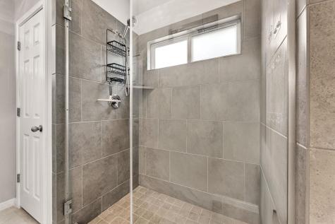 1318 Jenkins Bend Austin TX 78748