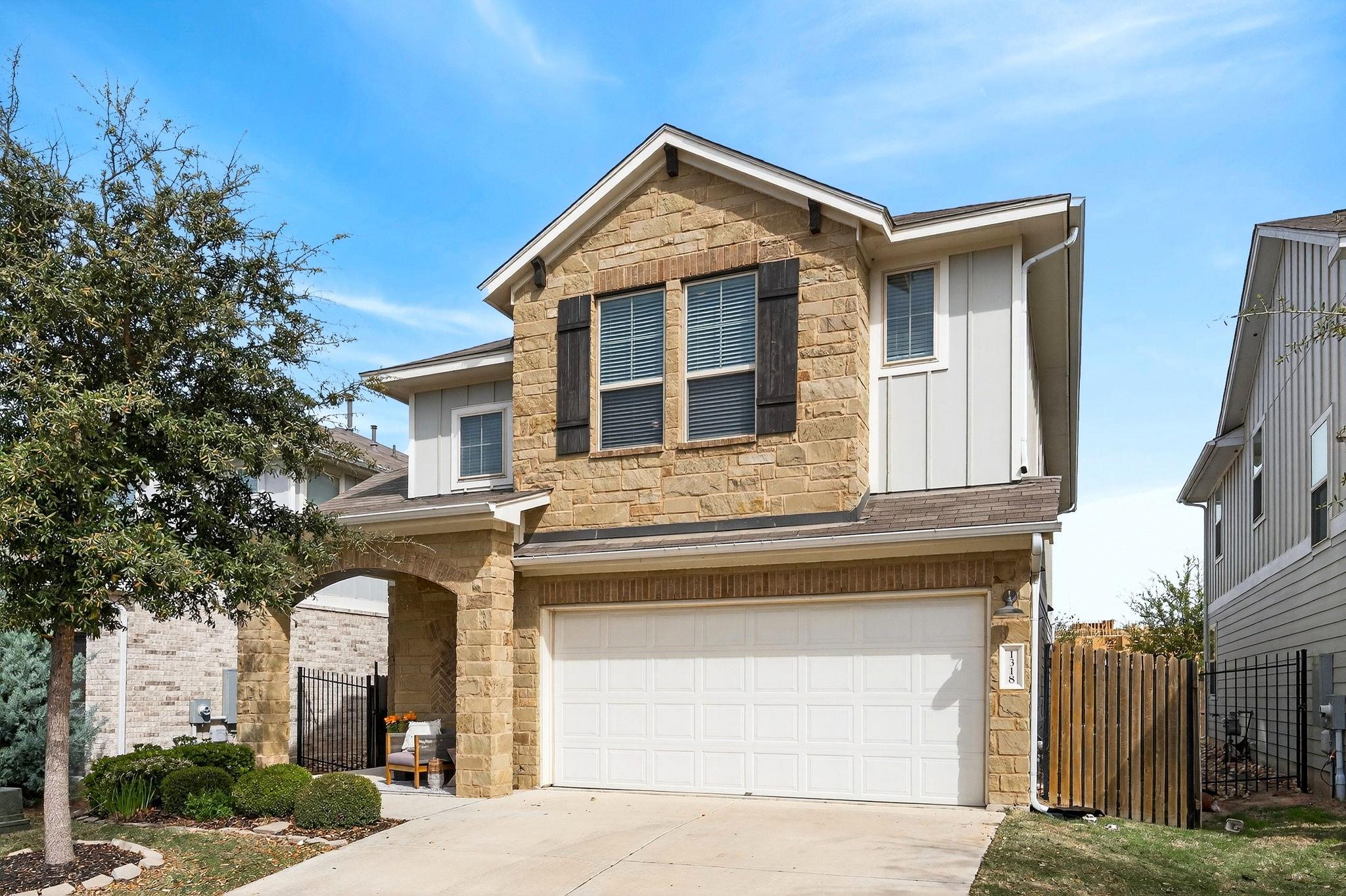 1318 Jenkins Bend Austin TX 78748