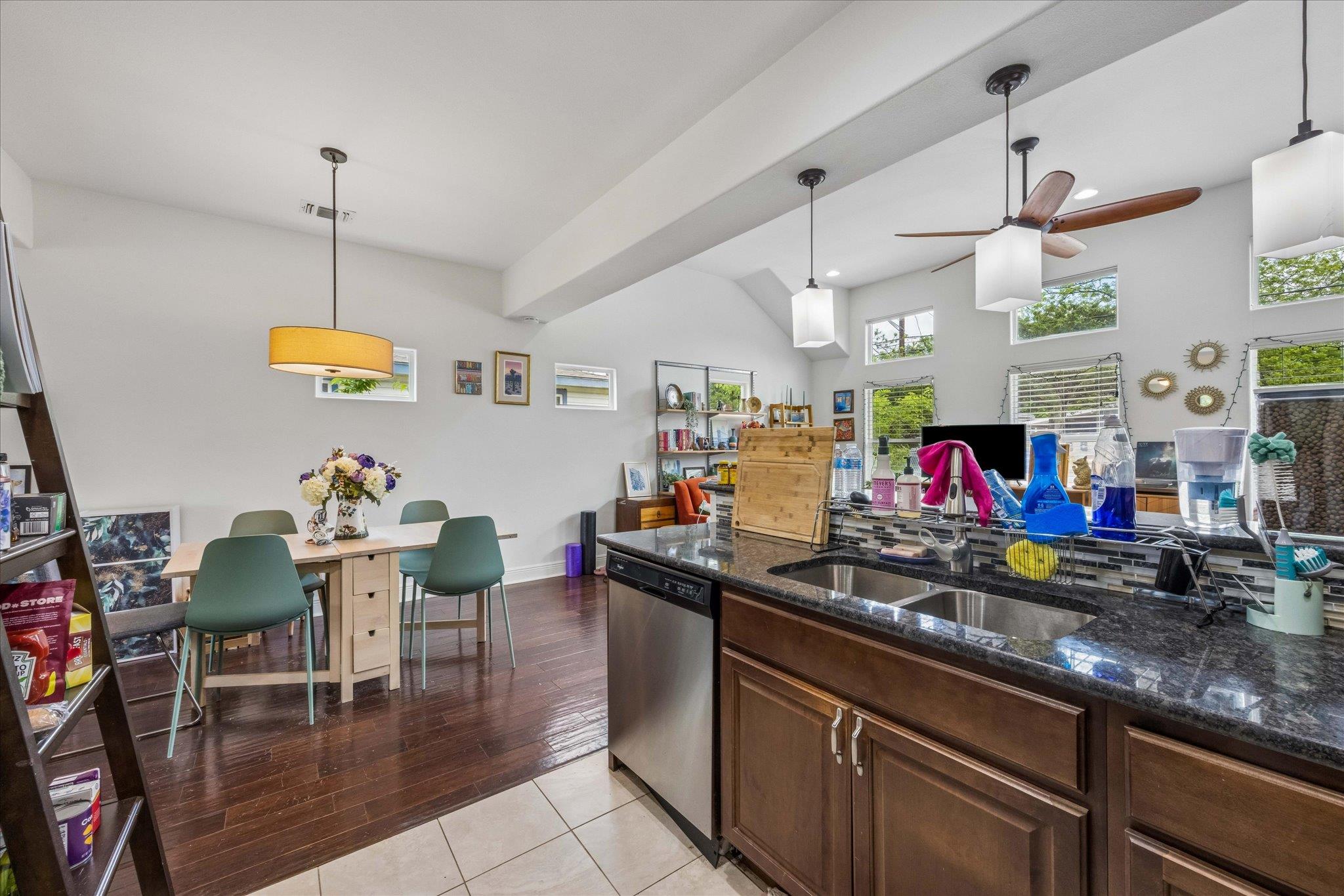 1800 Deloney Street Austin TX 78721