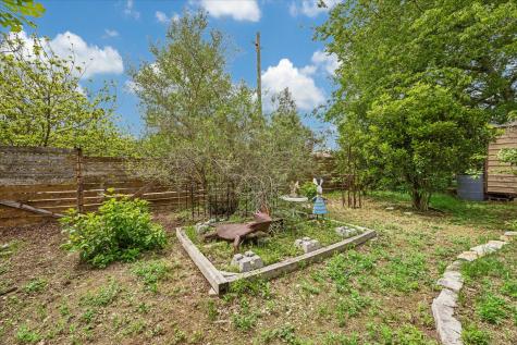 1800 Deloney Street Austin TX 78721