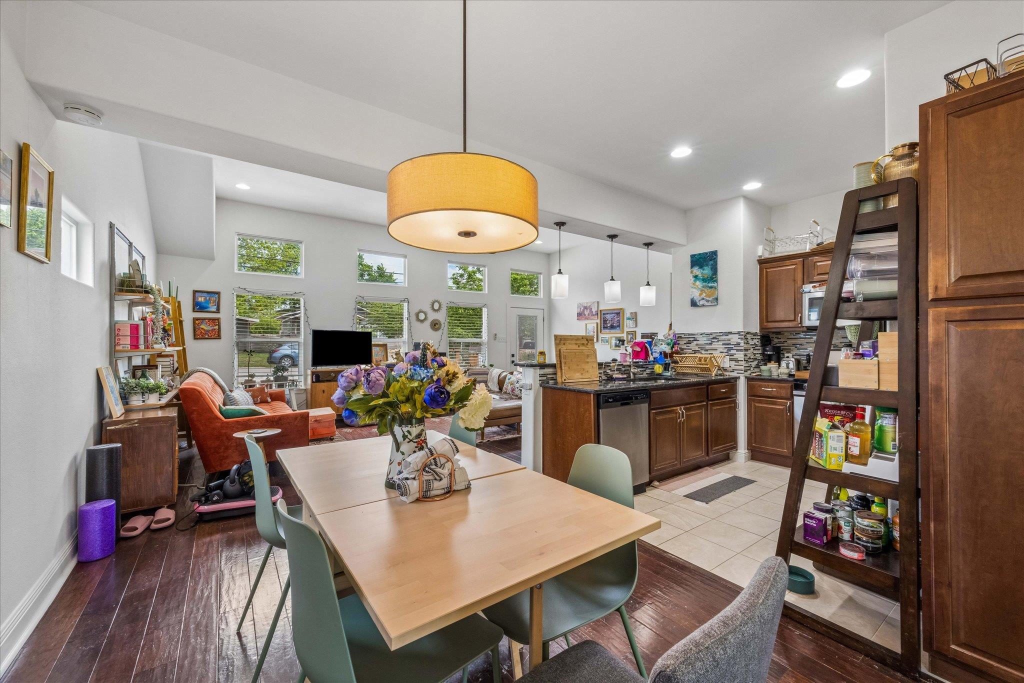 1800 Deloney Street Austin TX 78721