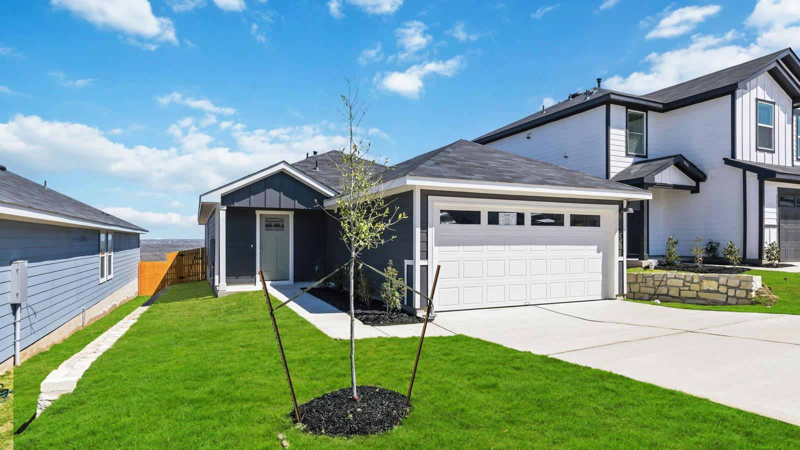 149 Schuenemann Way Uhland TX 78640