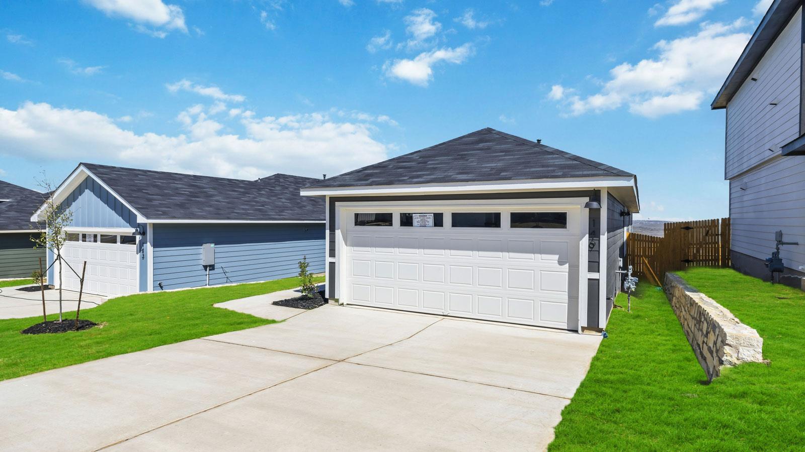 149 Schuenemann Way Uhland TX 78640