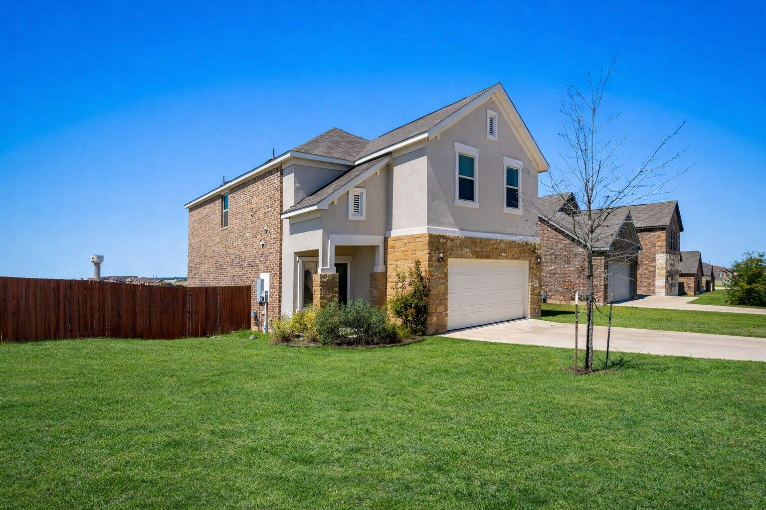 974 Pepperbark Loop Buda TX 78610