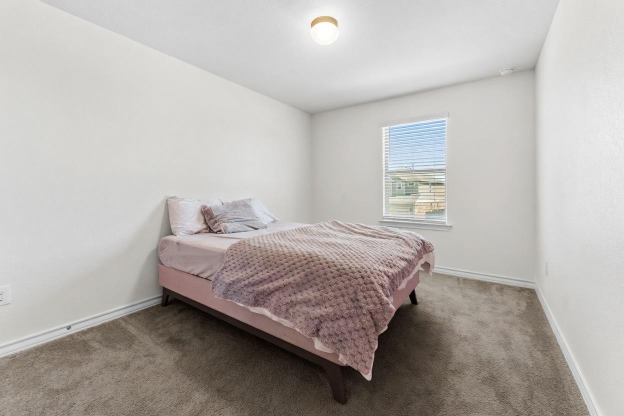 974 Pepperbark Loop Buda TX 78610