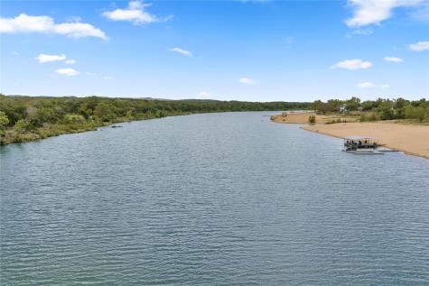 4310 River Oaks Drive Kingsland TX 78639