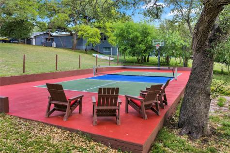 4310 River Oaks Drive Kingsland TX 78639