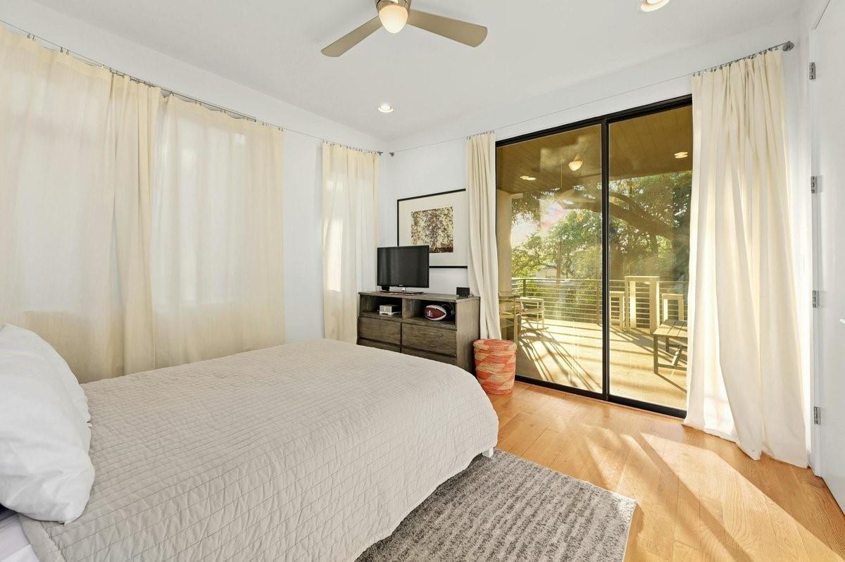1402 Alta Vista Avenue Austin TX 78704
