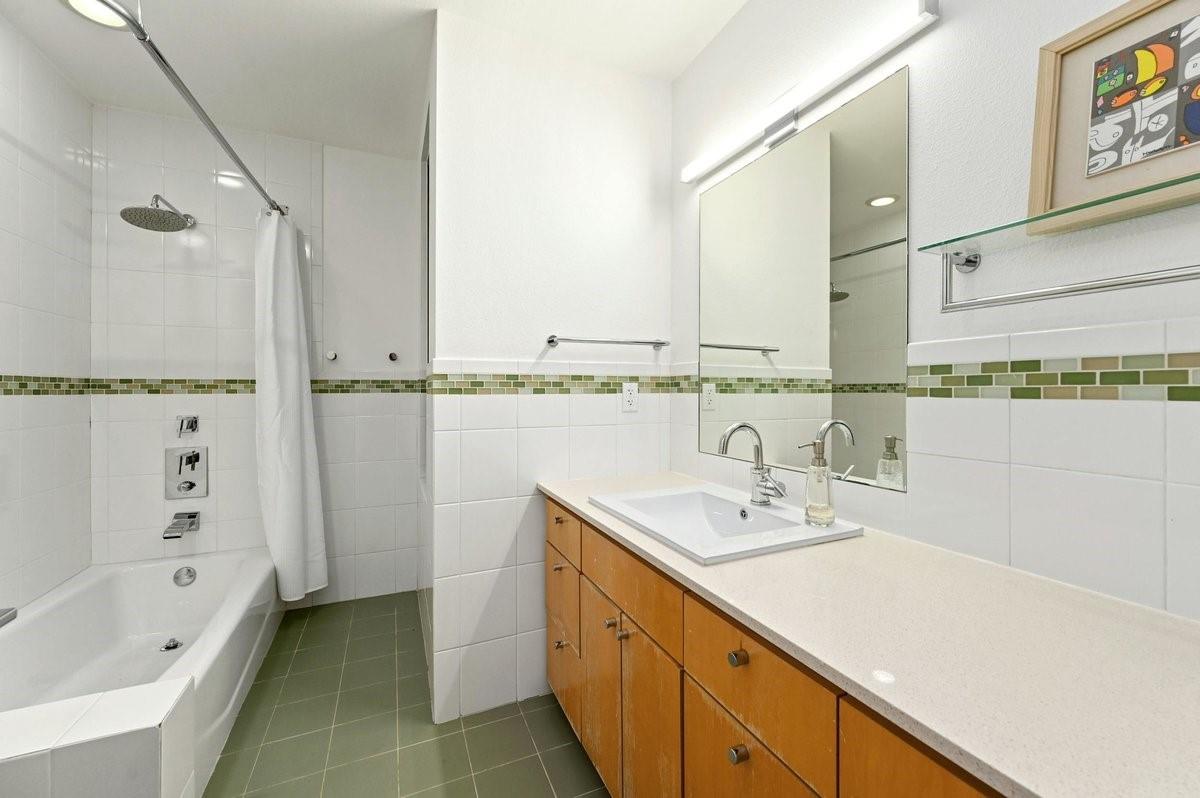 1402 Alta Vista Avenue Austin TX 78704