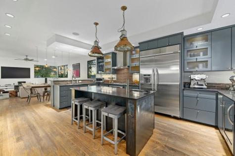 1402 Alta Vista Avenue Austin TX 78704