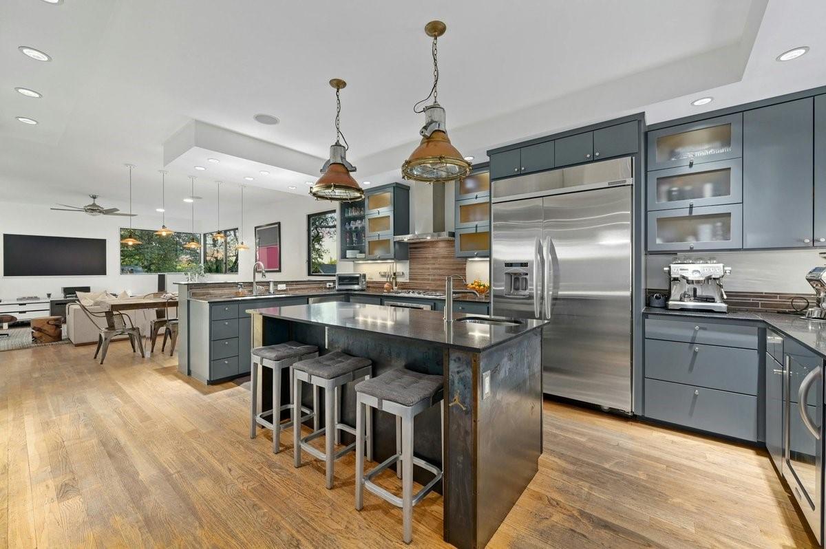 1402 Alta Vista Avenue Austin TX 78704