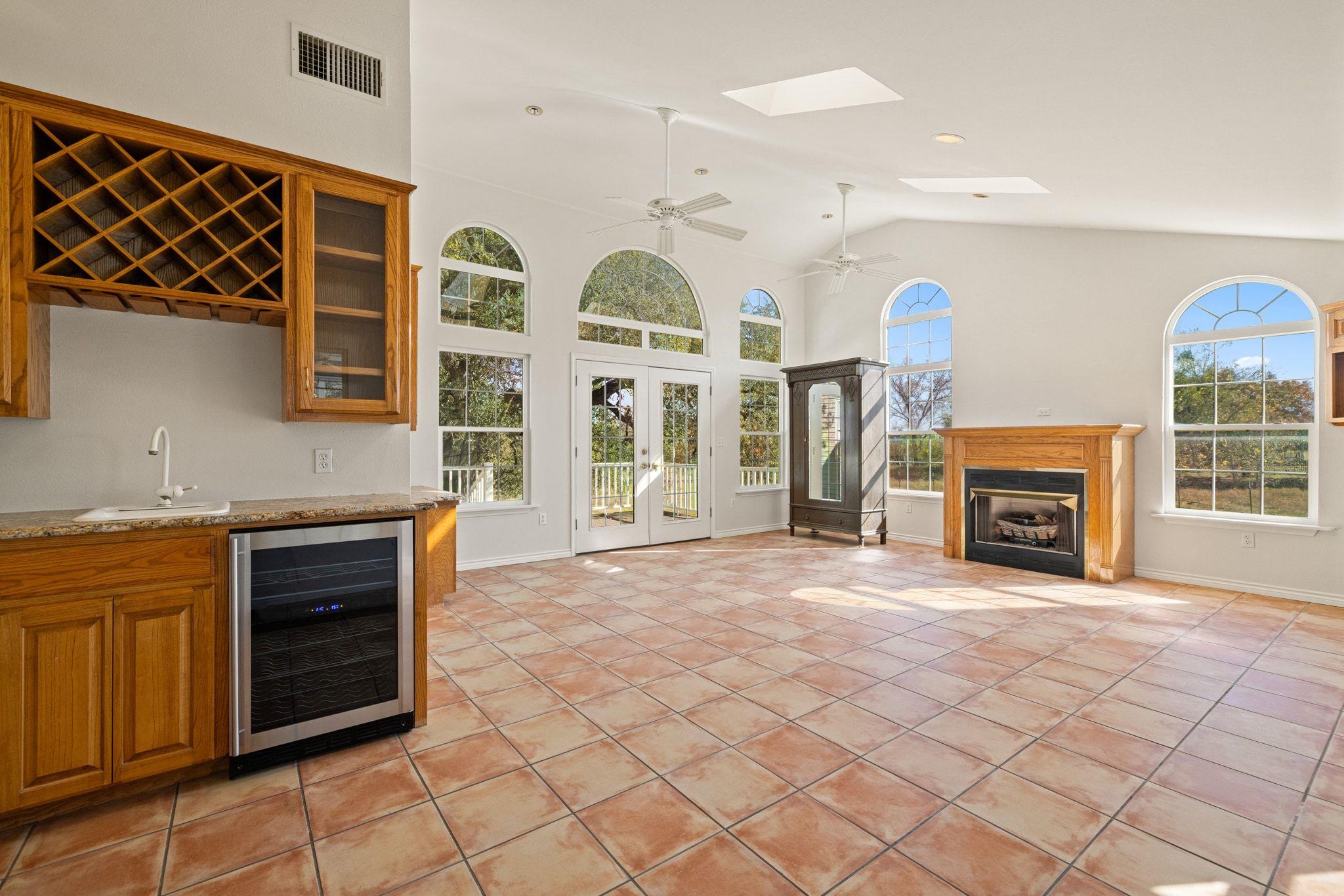 2450 County Road 124 Georgetown TX 78626