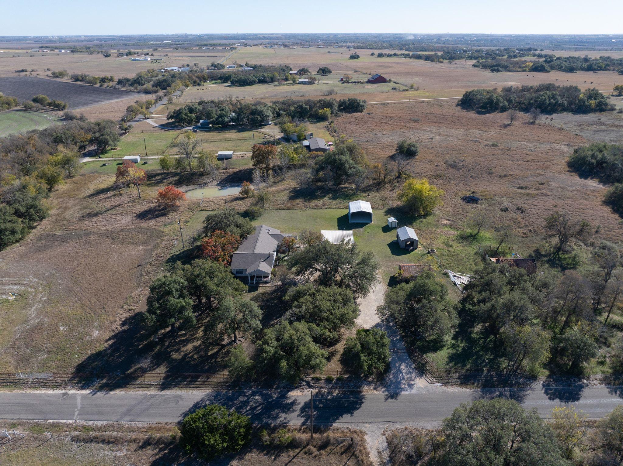 2450 County Road 124 Georgetown TX 78626