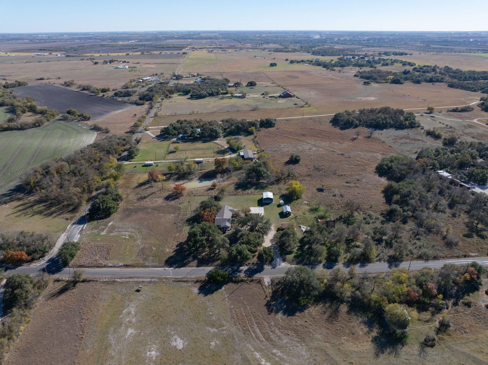2450 County Road 124 Georgetown TX 78626