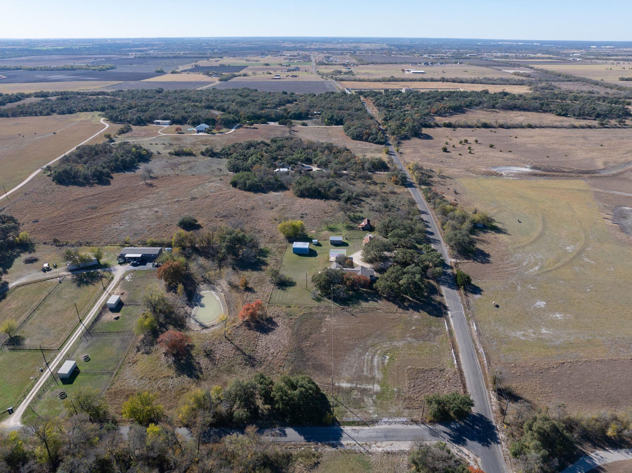 2450 County Road 124 Georgetown TX 78626