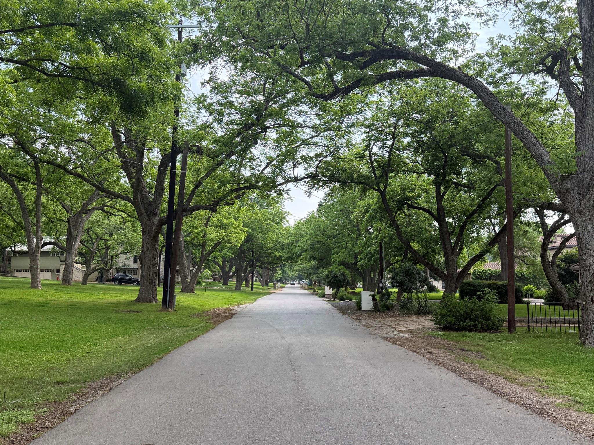 6705 Elfland Drive Austin TX 78746