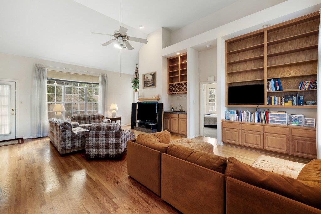 6705 Elfland Drive Austin TX 78746