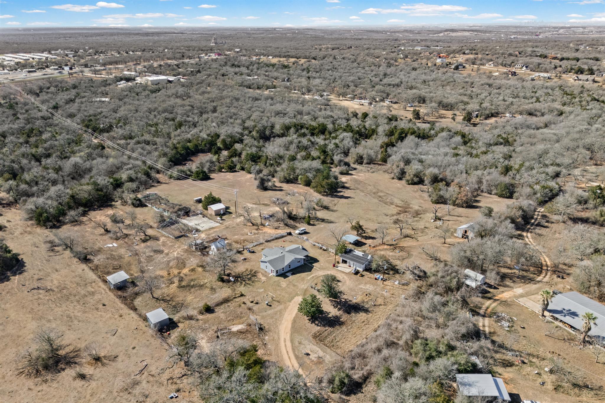 222 Pope Bend N Cedar Creek TX 78612