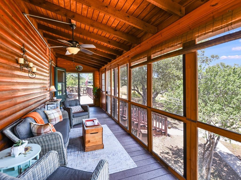 254 Middleton Road Spicewood TX 78669