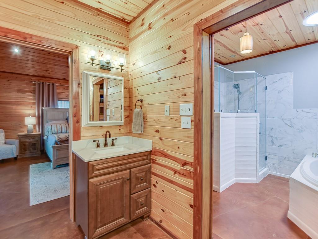 254 Middleton Road Spicewood TX 78669