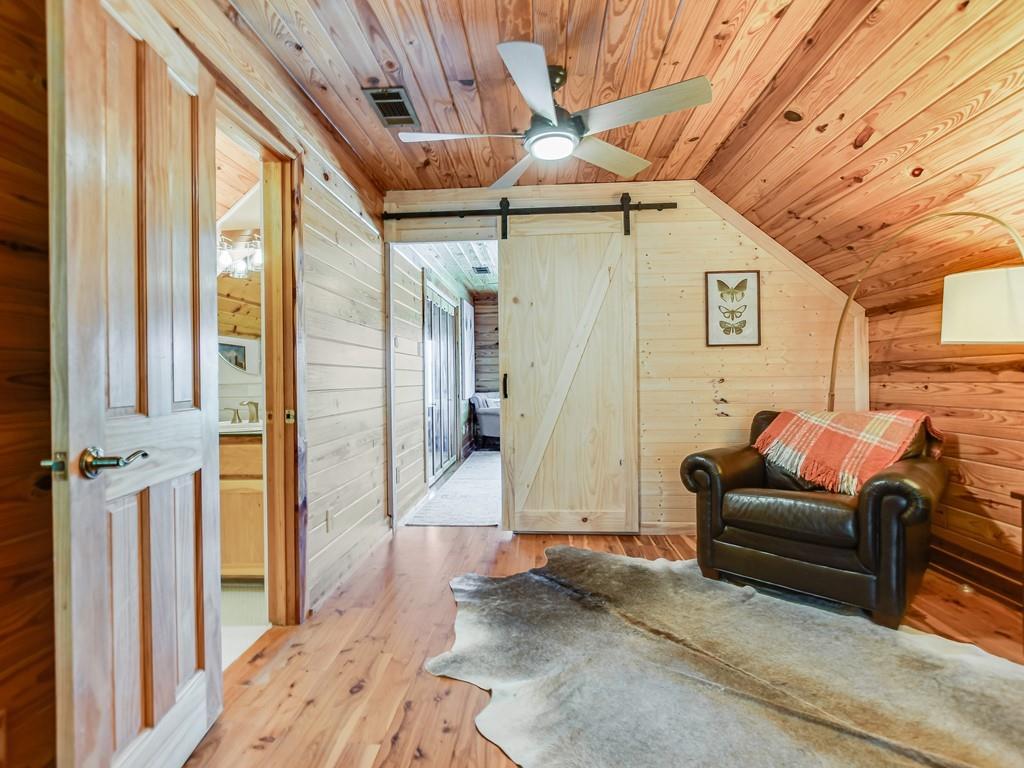 254 Middleton Road Spicewood TX 78669