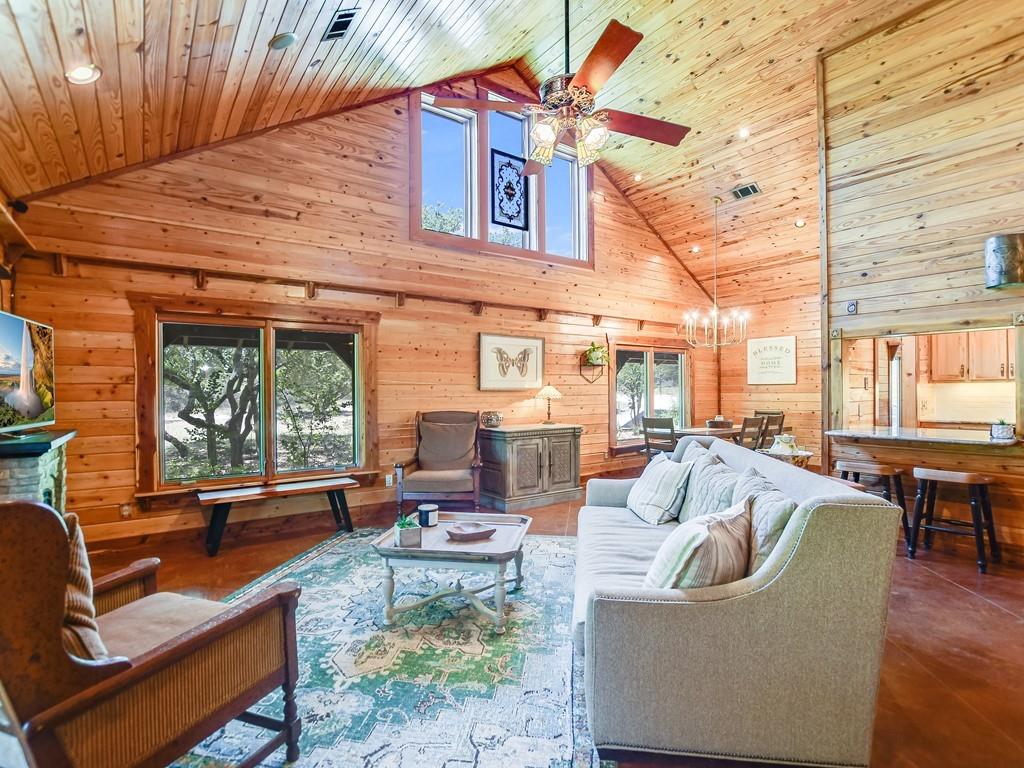 254 Middleton Road Spicewood TX 78669