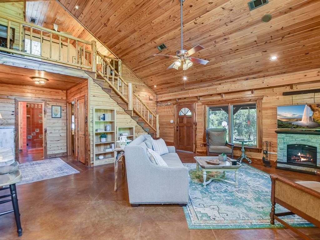 254 Middleton Road Spicewood TX 78669
