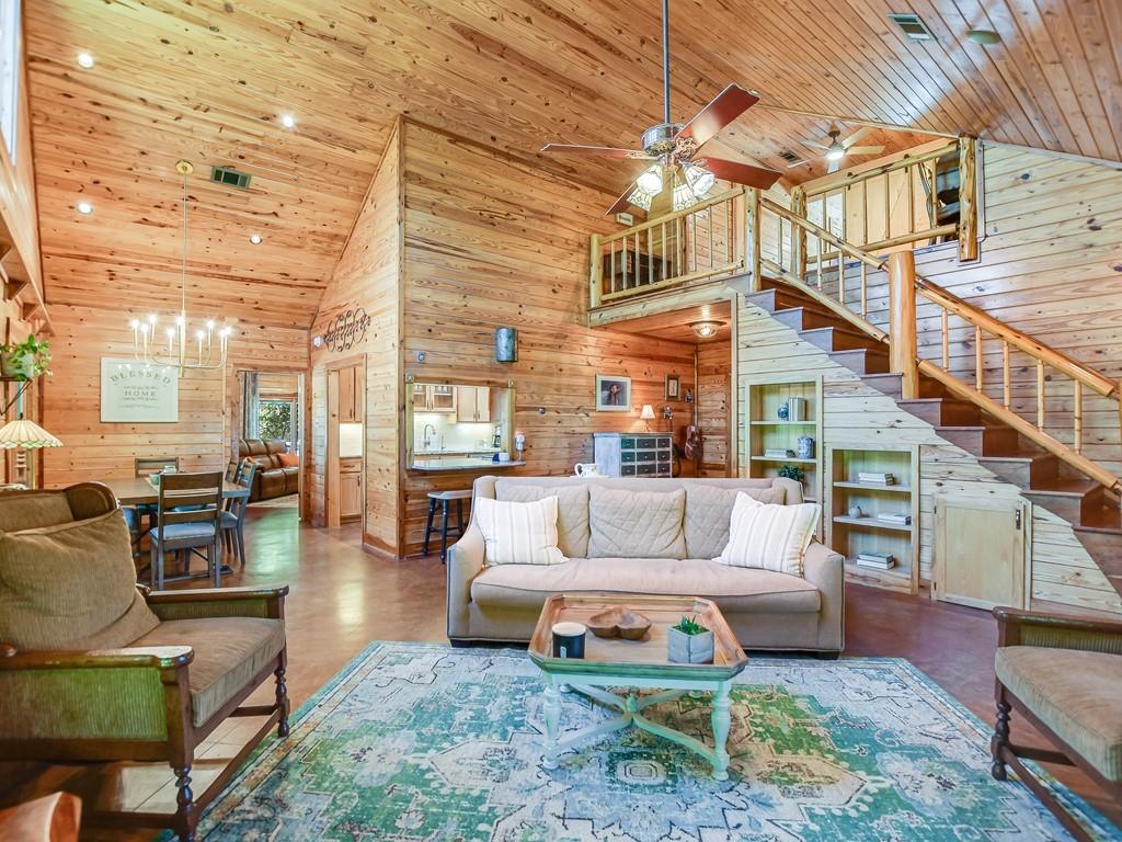 254 Middleton Road Spicewood TX 78669