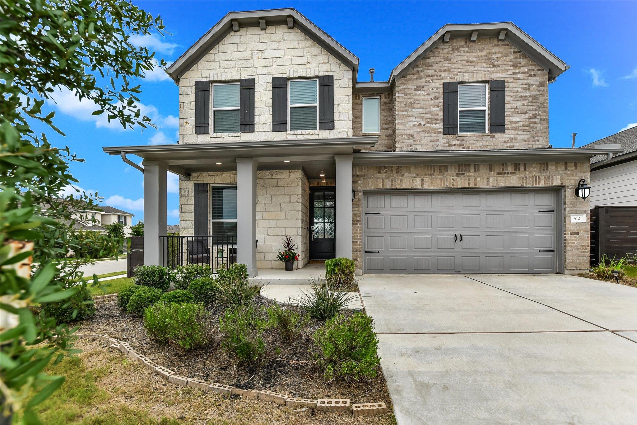 512 Voyage Trace Leander TX 78641