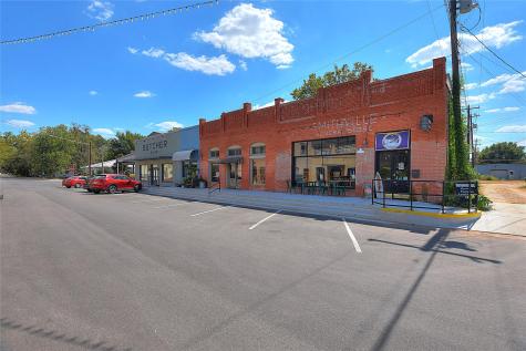 110 NE 2nd Street Smithville TX 78957