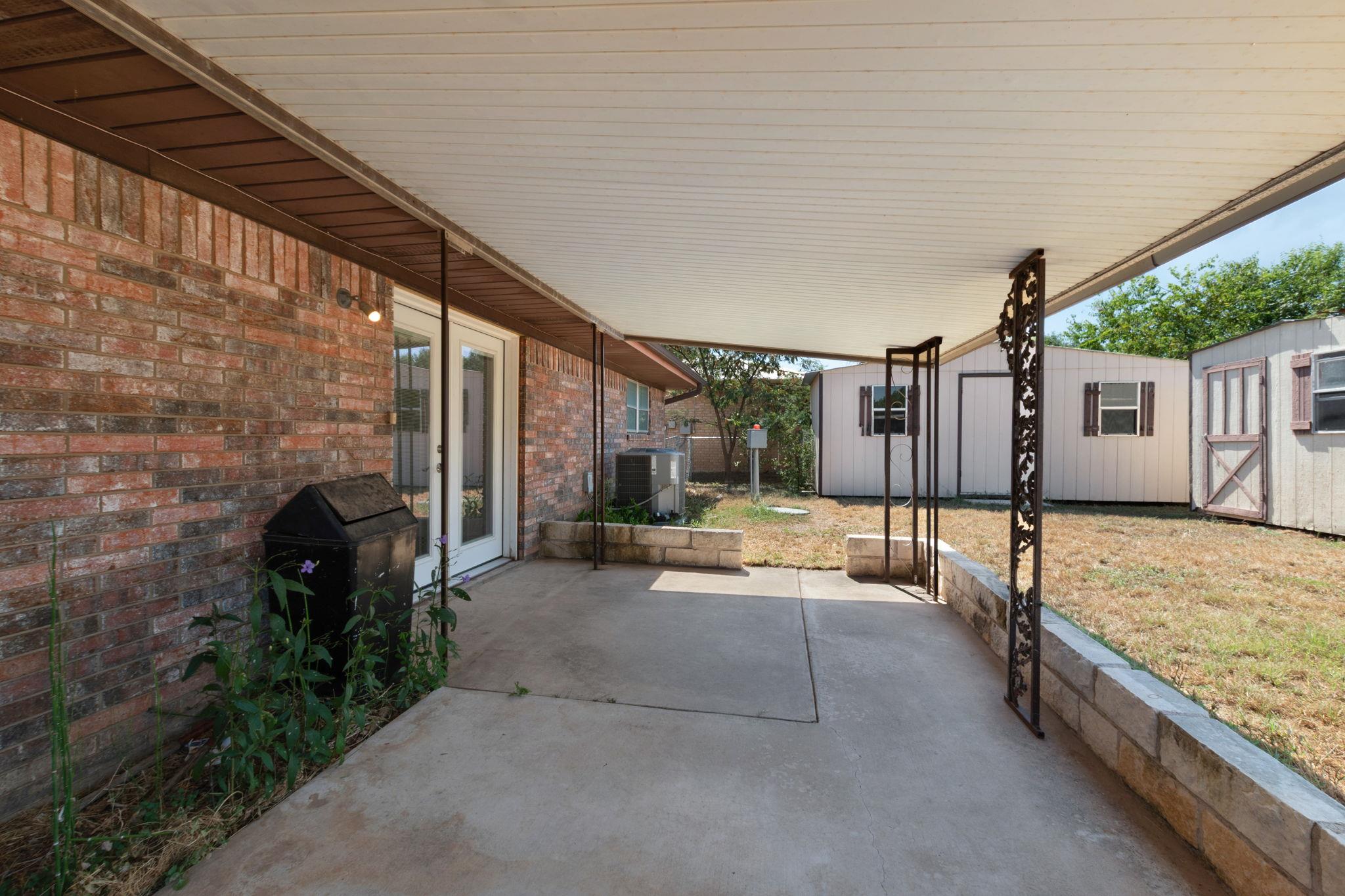 2025 Forest Trail Kingsland TX 78639