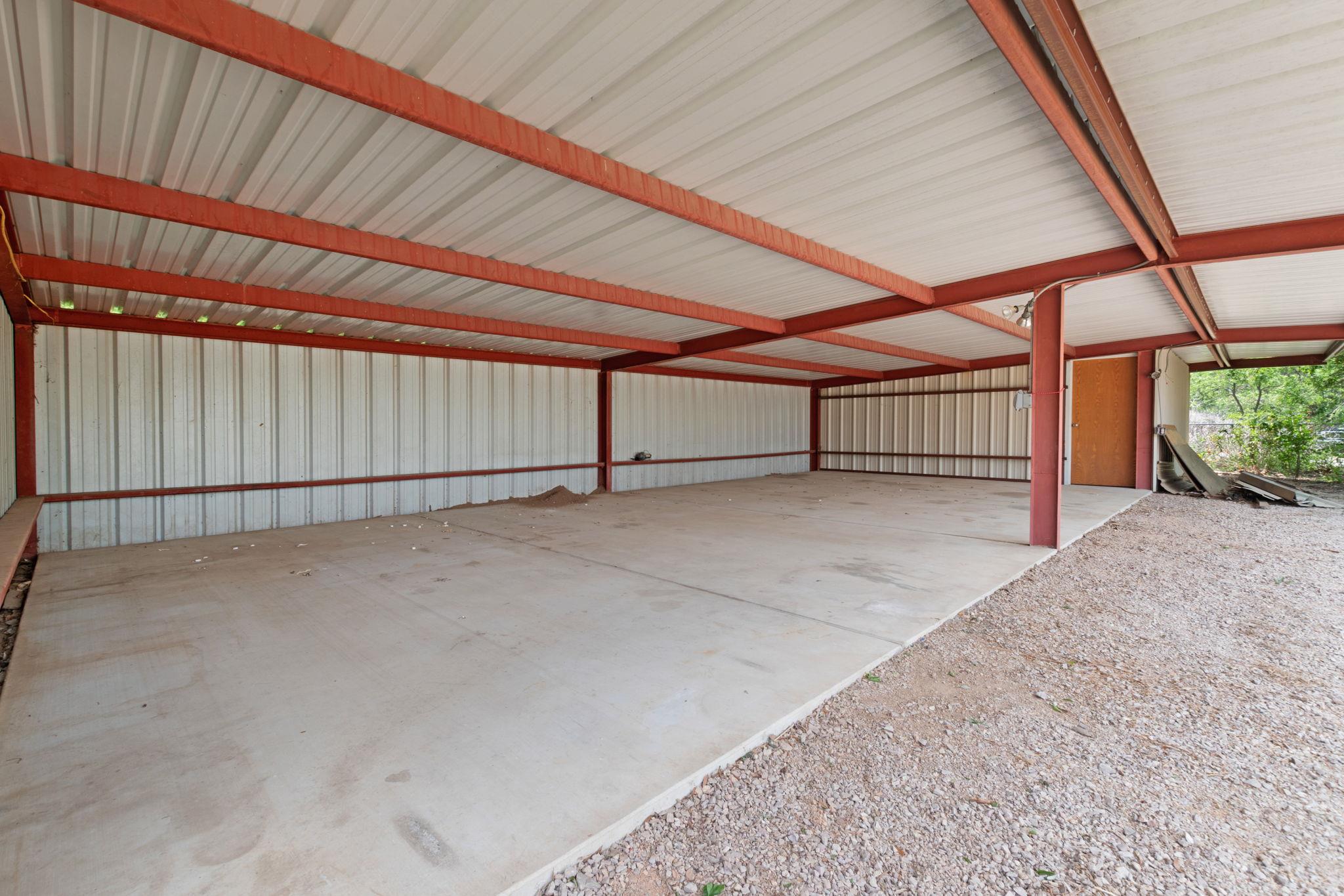 2025 Forest Trail Kingsland TX 78639