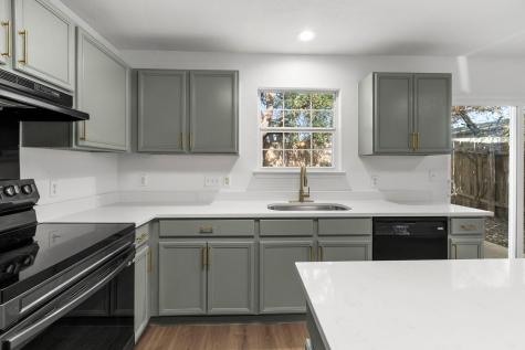 2110 Nogales Trail Austin TX 78744