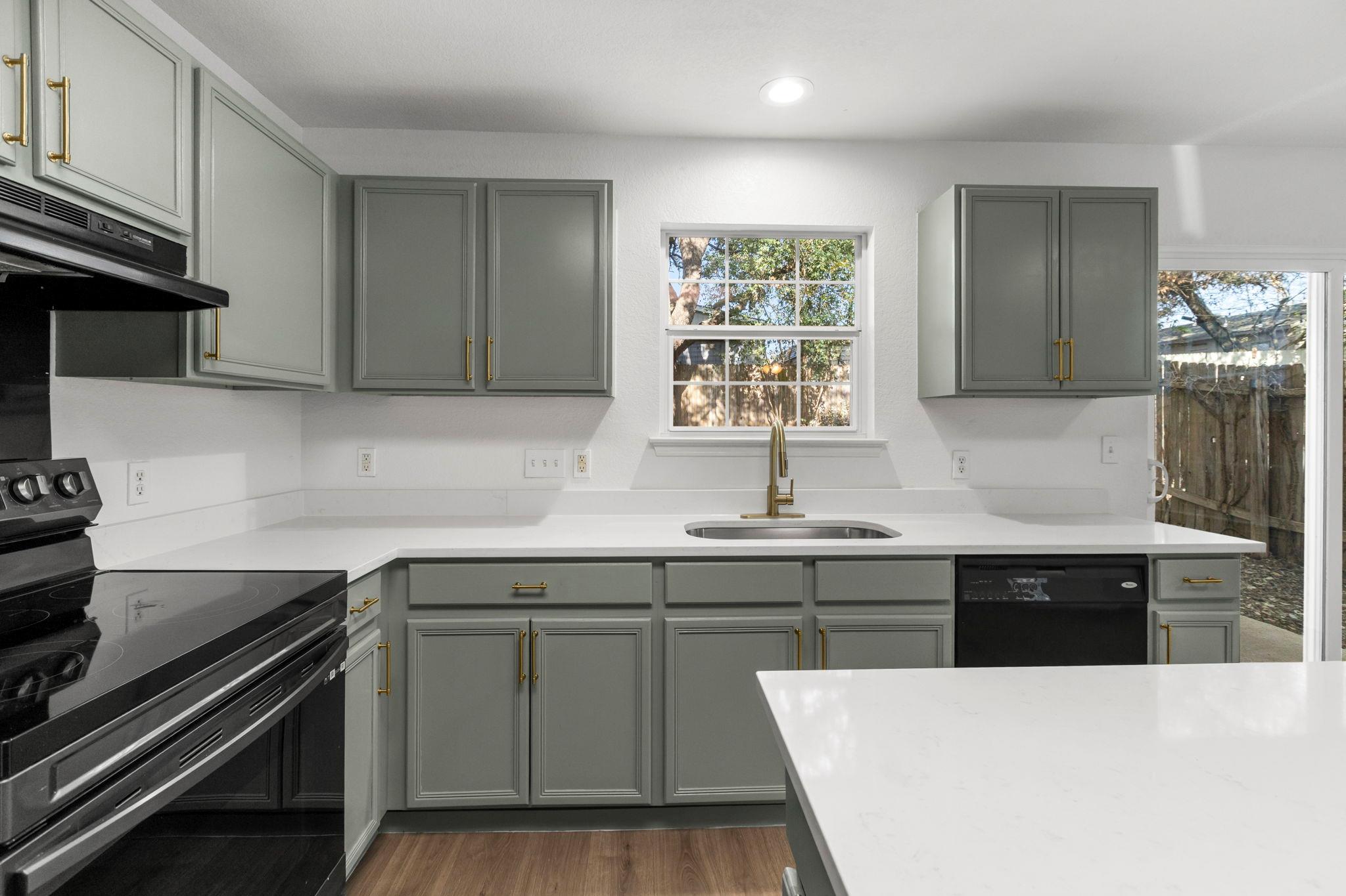 2110 Nogales Trail Austin TX 78744