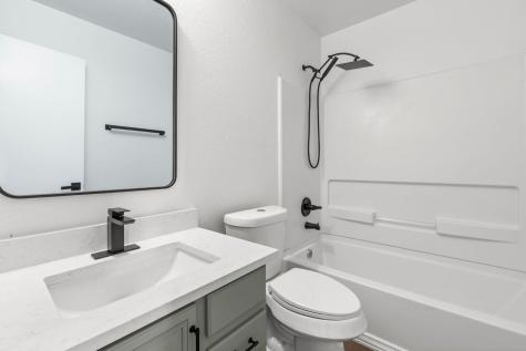 2110 Nogales Trail Austin TX 78744