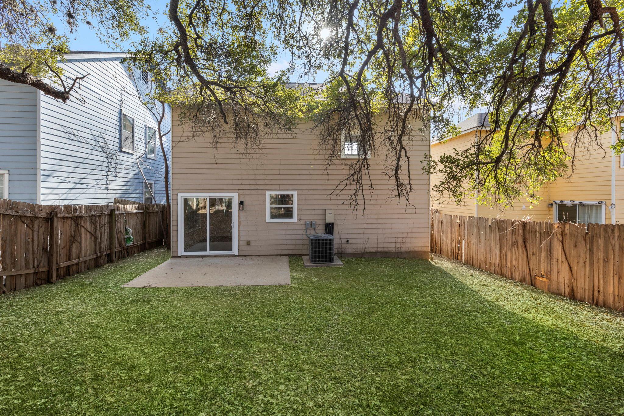 2110 Nogales Trail Austin TX 78744