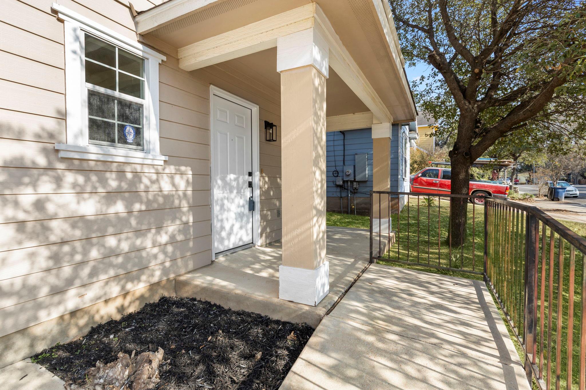 2110 Nogales Trail Austin TX 78744