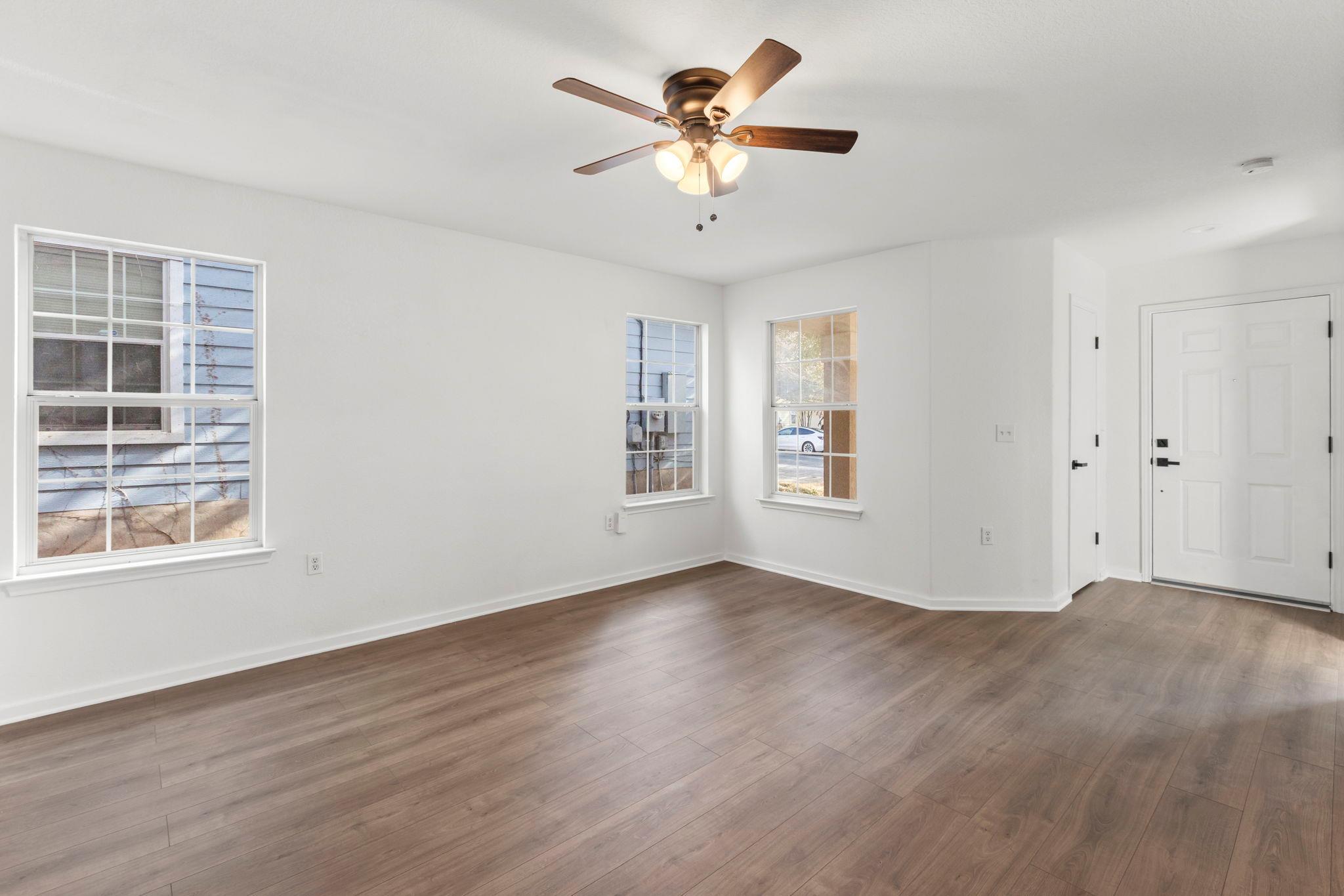 2110 Nogales Trail Austin TX 78744