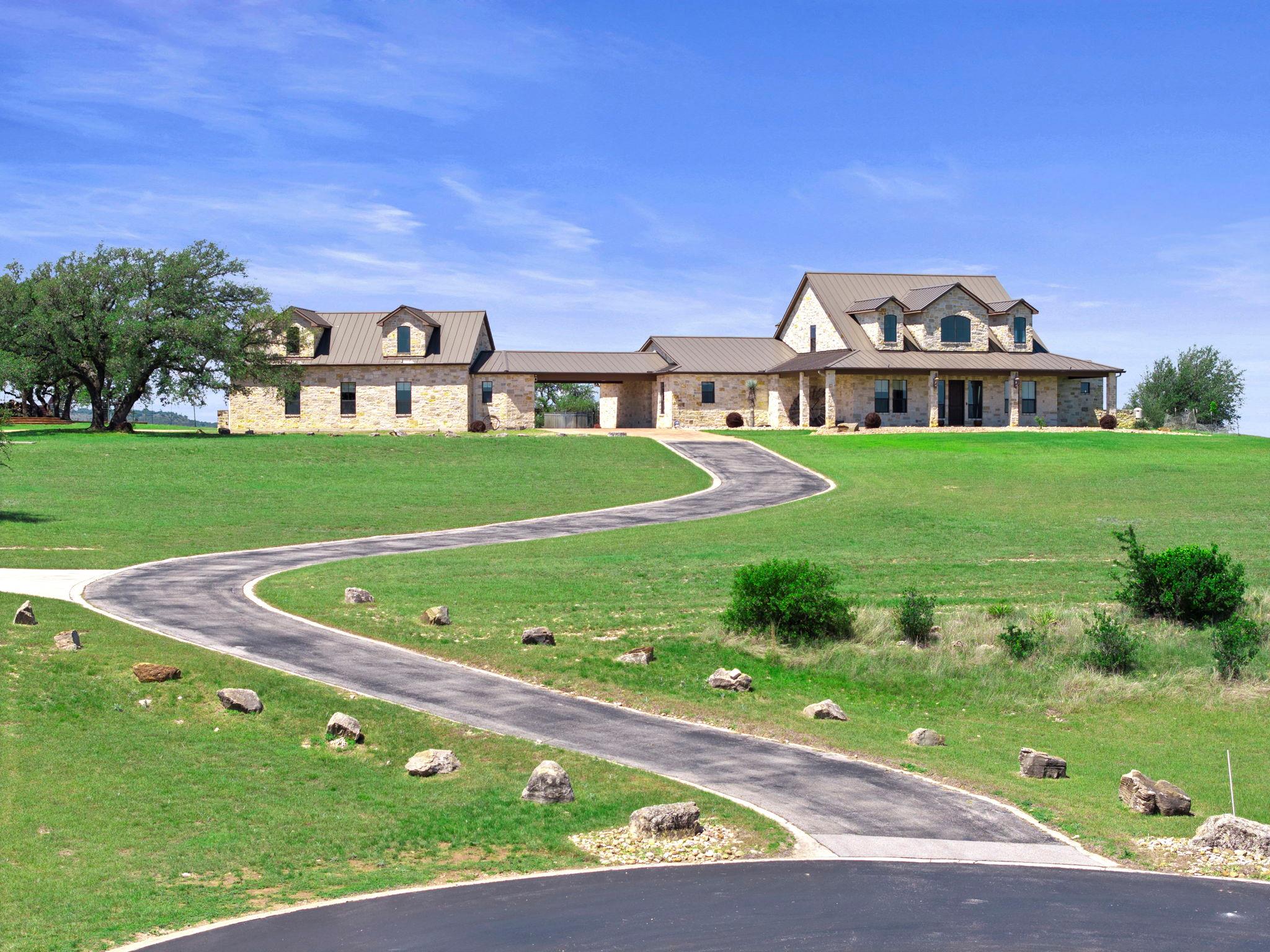 297 Kylie Rae Court Round Mountain TX 78663
