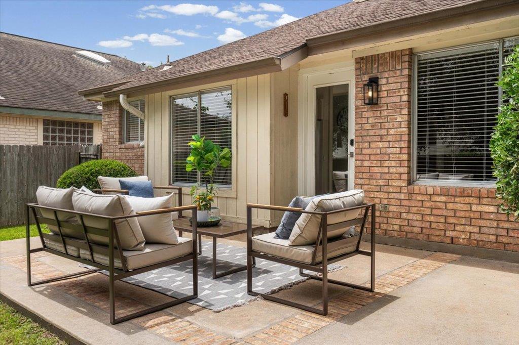 6437 Old Harbor Lane Austin TX 78739