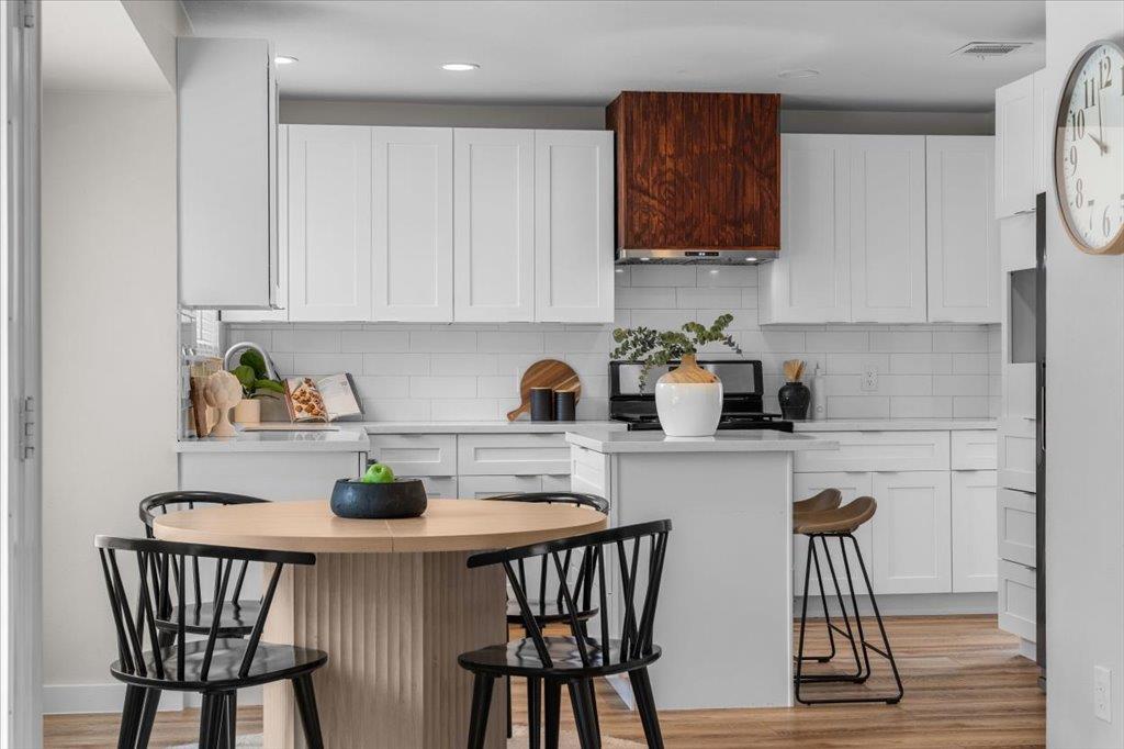 6437 Old Harbor Lane Austin TX 78739