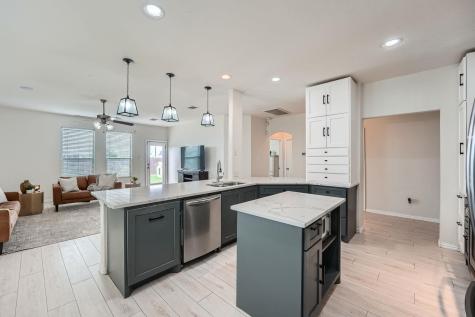 2004 S Ash Cove W Hutto TX 78634