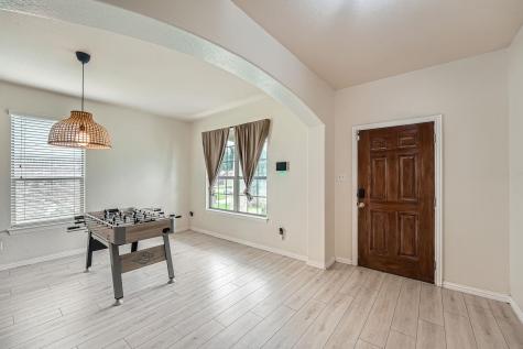 2004 S Ash Cove W Hutto TX 78634