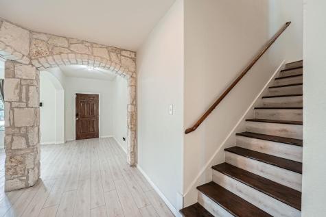 2004 S Ash Cove W Hutto TX 78634