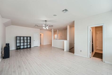 2004 S Ash Cove W Hutto TX 78634