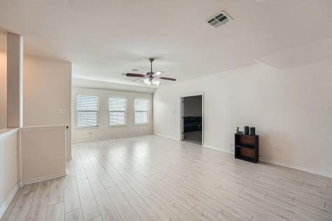 2004 S Ash Cove W Hutto TX 78634