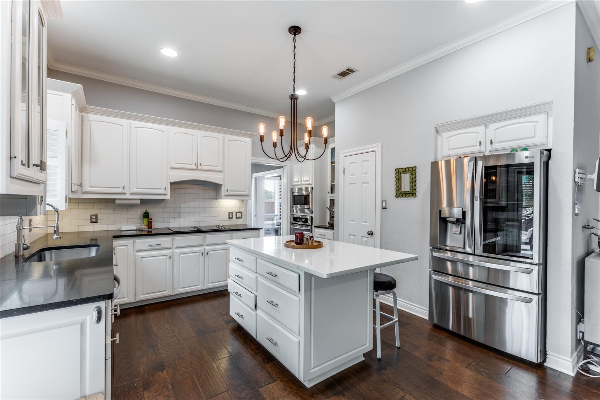 6204 Greyfeather Drive Austin TX 78759