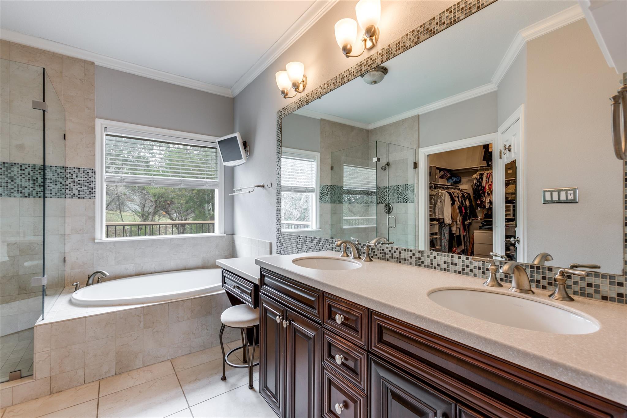 6204 Greyfeather Drive Austin TX 78759