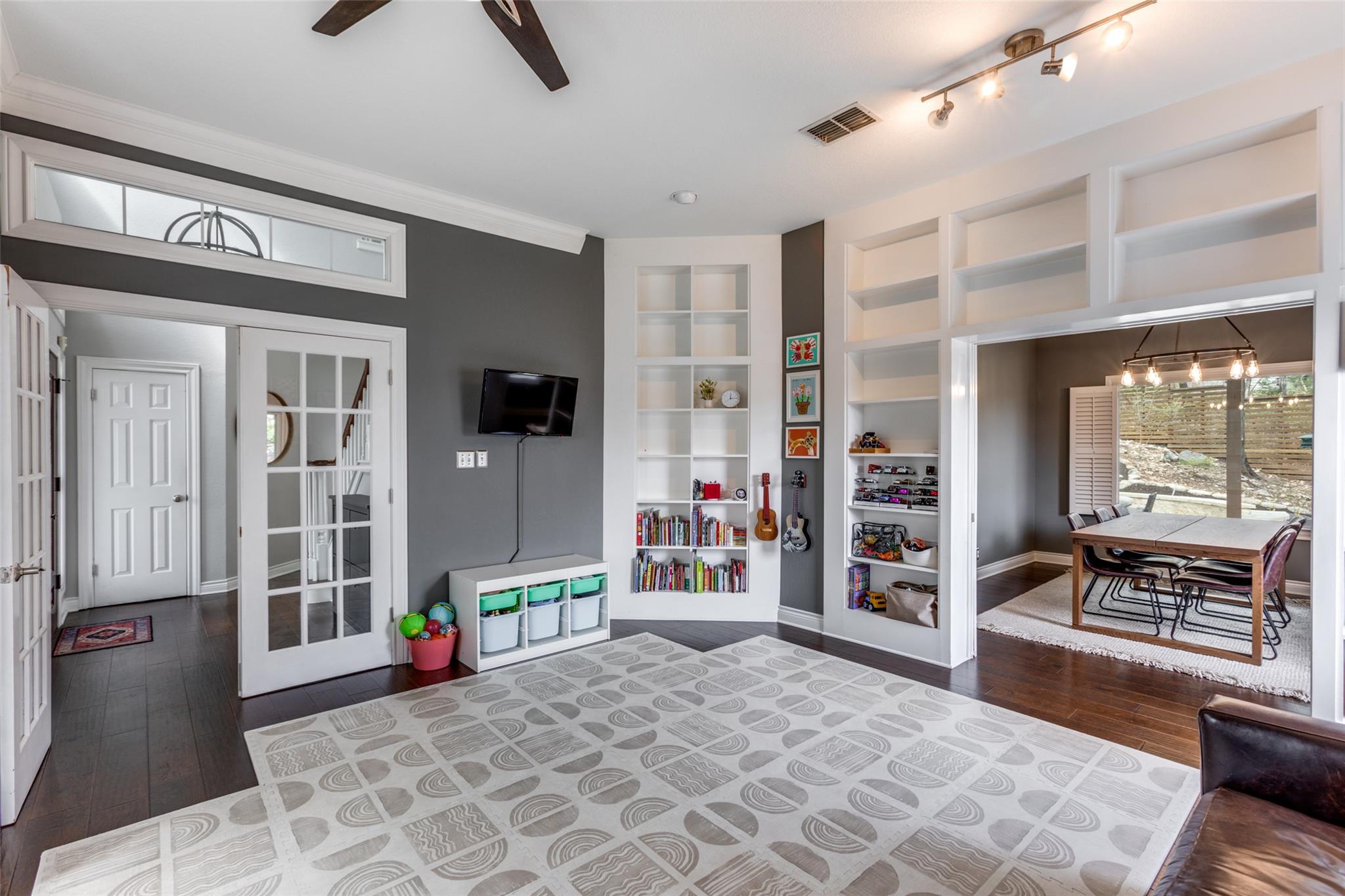 6204 Greyfeather Drive Austin TX 78759
